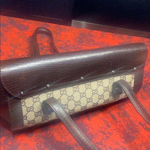 Authentic Bamboo Gucci bag - Picture 2 of 9